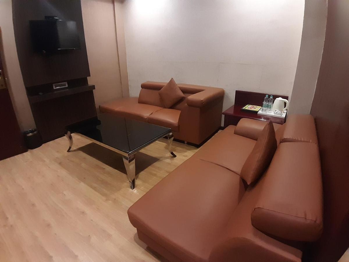 Hotel Palmyra Grand Suite - Тирунелвели Экстерьер фото